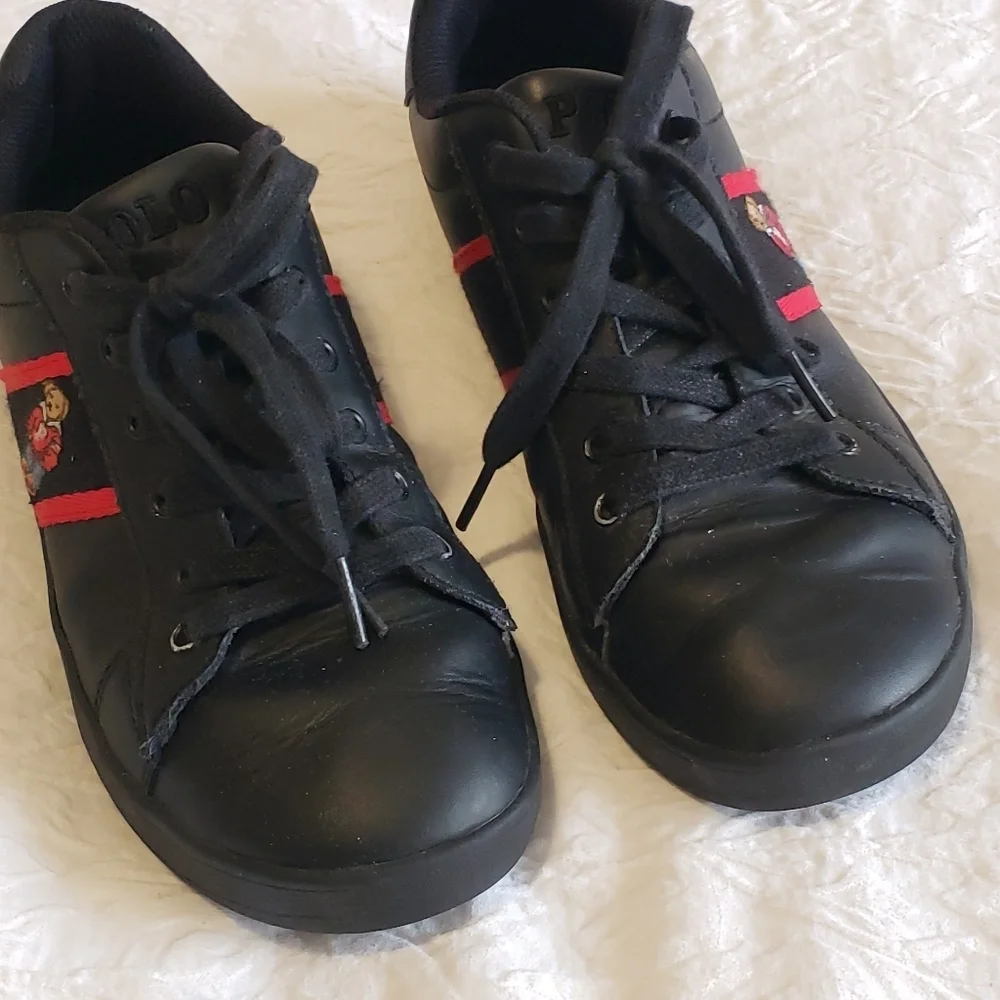 POLO-RALPH LAUREN BLACK BOY SNEAKERS SIZE 61/2